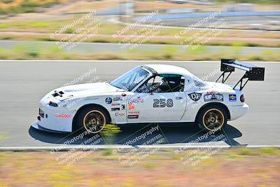 media/May-04-2024-Team Topak Racing (Sat) [[1dff1aa745]]/Advanced/Session 2/